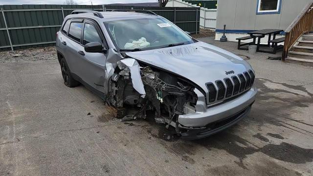 2017 Jeep Cherokee Sport VIN: 1C4PJMAS9HW664888 Lot: 92996415