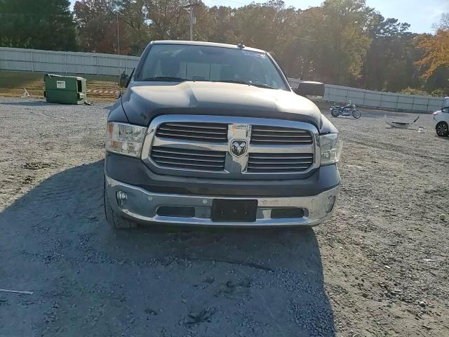 2018 Ram 1500 Slt VIN: 3C6RR7LT2JG198192 Lot: 91890235