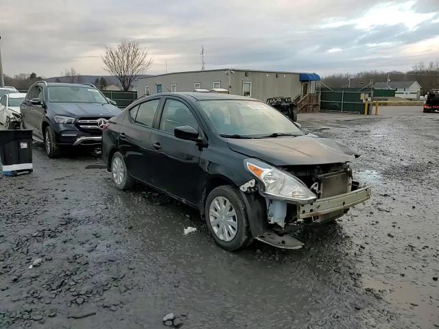 2019 Nissan Versa S VIN: 3N1CN7AP4KL827284 Lot: 93927055