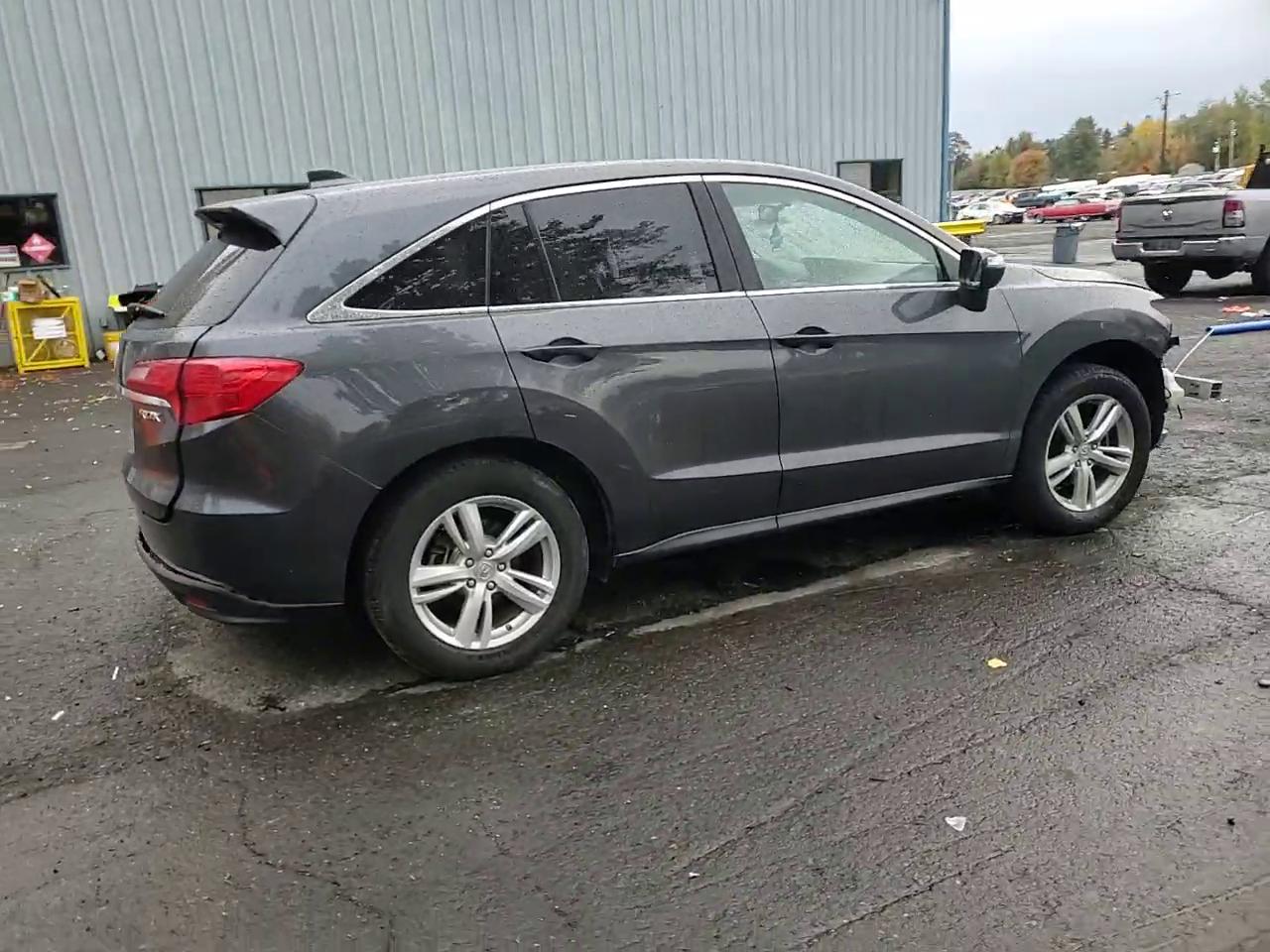 Фото: 5J8TB3H51DL016674