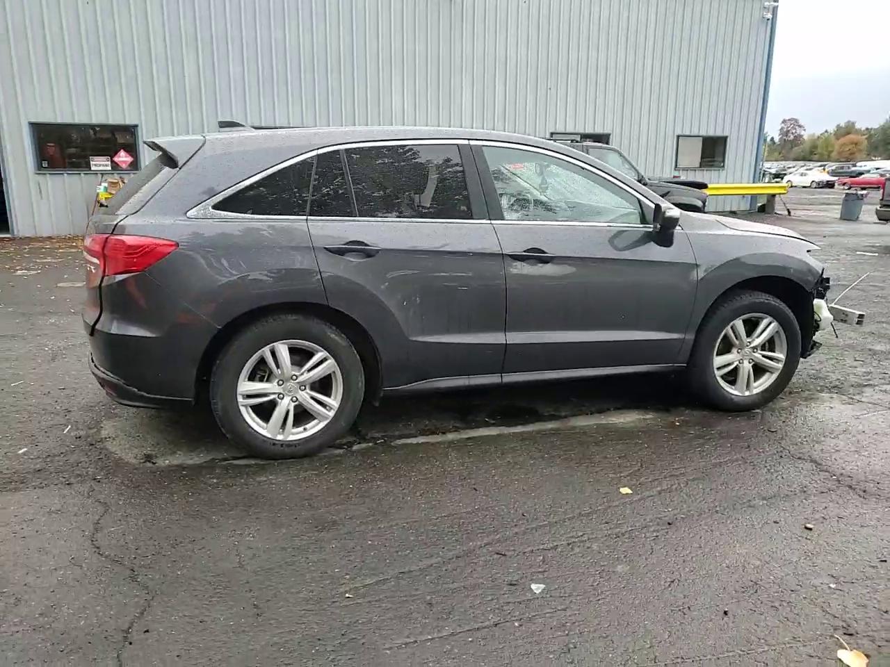 Фото: 5J8TB3H51DL016674