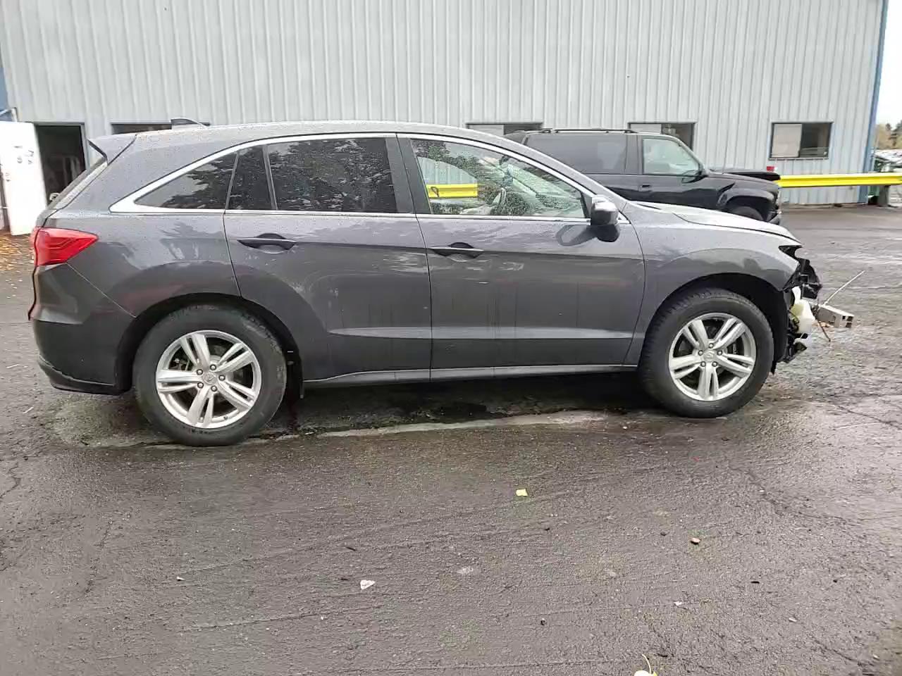 Фото: 5J8TB3H51DL016674