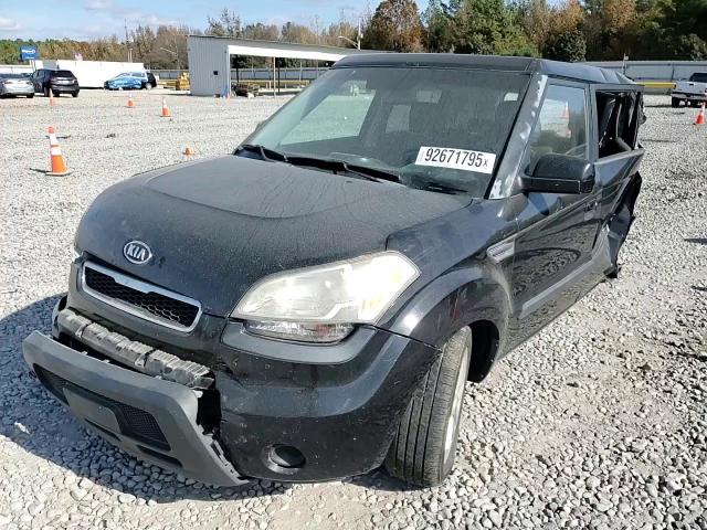 2010 Kia Soul + VIN: KNDJT2A26A7135824 Lot: 92671795