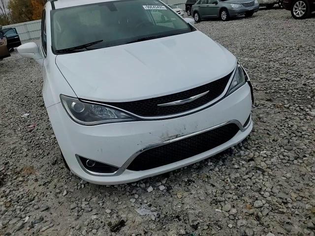2017 Chrysler Pacifica Touring L VIN: 2C4RC1BG6HR511129 Lot: 90645495