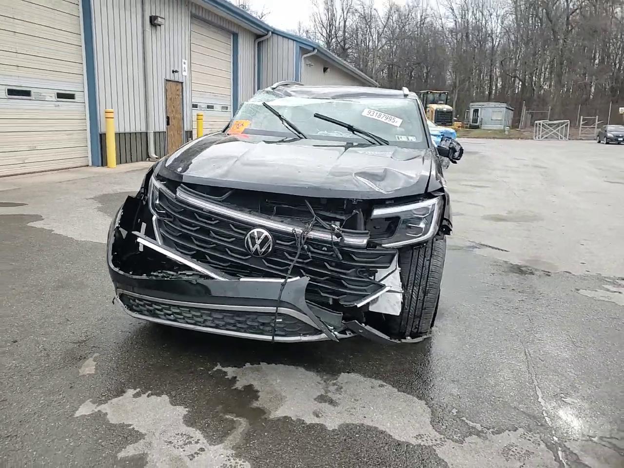 Фото: 1V2BE2CA7SC226305