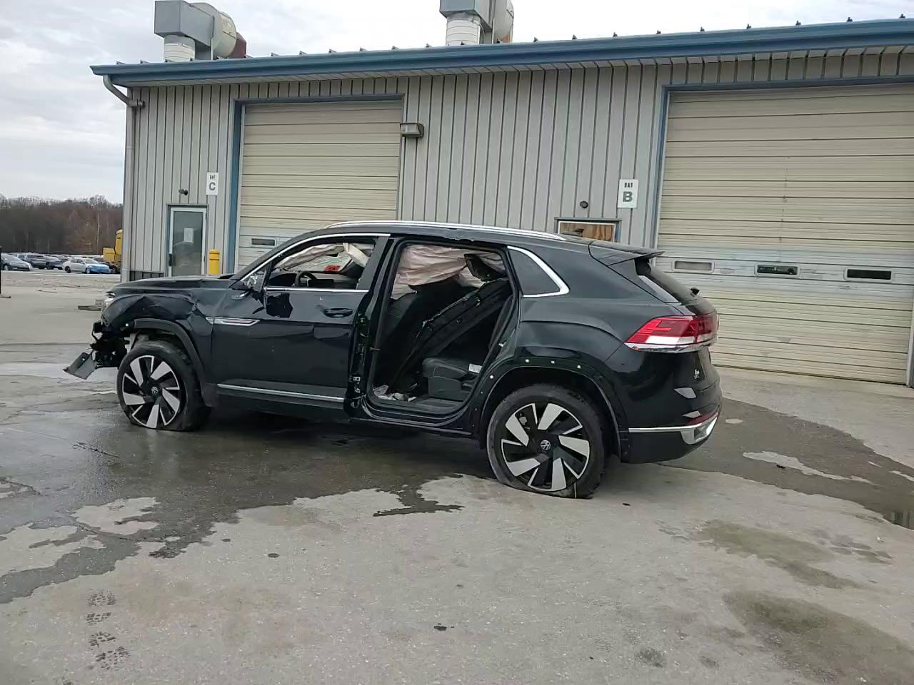 Фото: 1V2BE2CA7SC226305