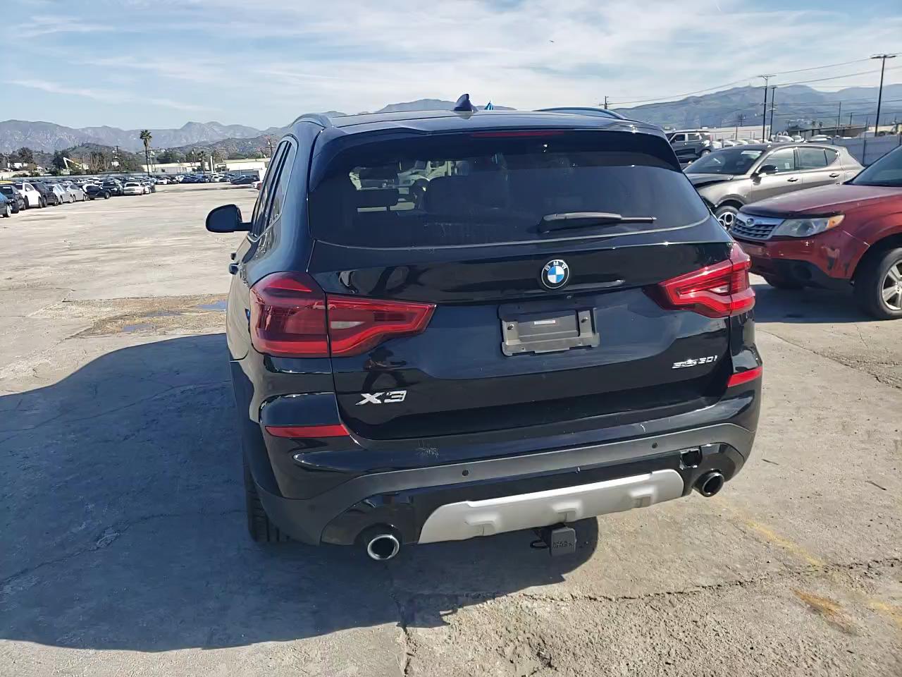 Фото: 5UXTY3C09L9C69473