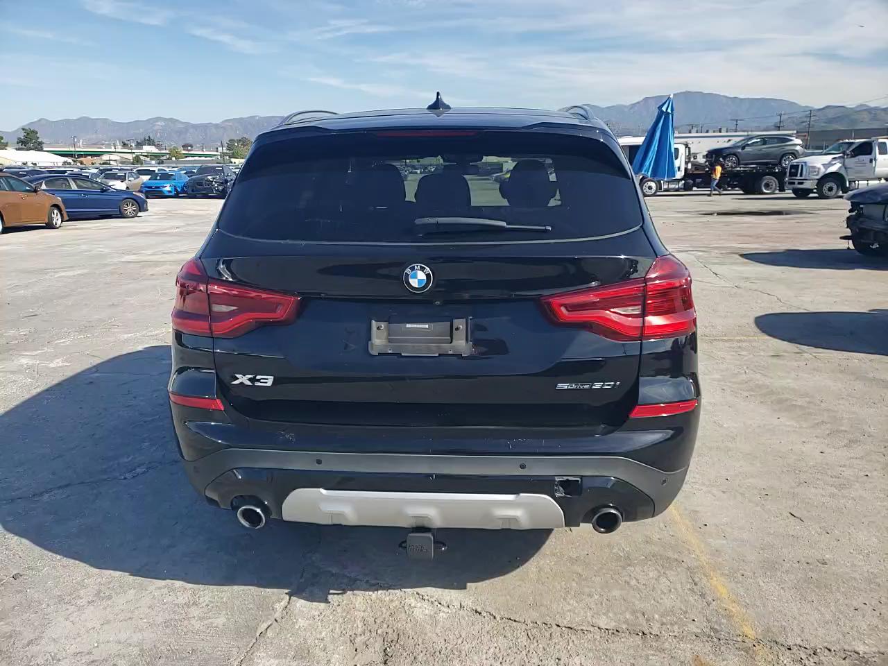 Фото: 5UXTY3C09L9C69473