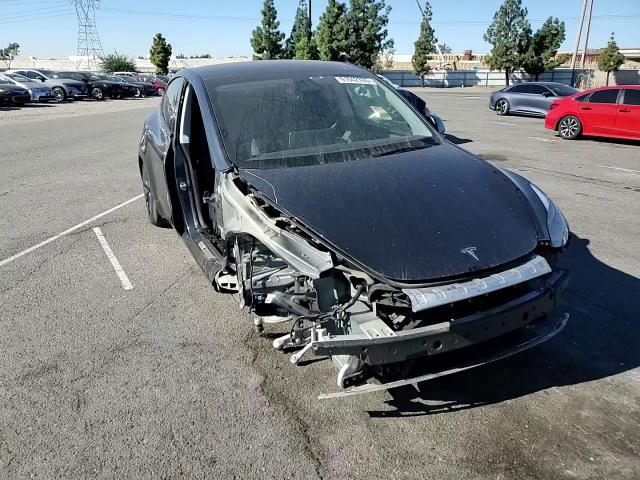2025 Tesla Model Y VIN: 7SAYGDED7SF229994 Lot: 91842785