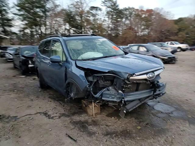 2021 Subaru Forester Premium VIN: JF2SKAJC5MH437910 Lot: 93220215