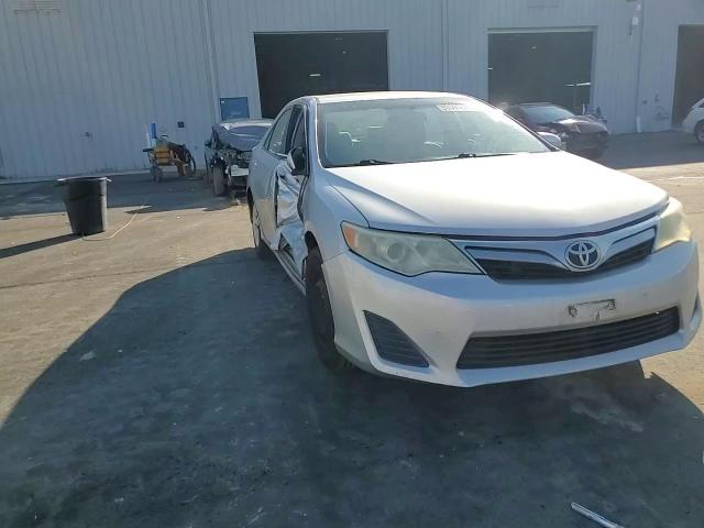 2014 Toyota Camry L VIN: 4T1BF1FK1EU416852 Lot: 93593535