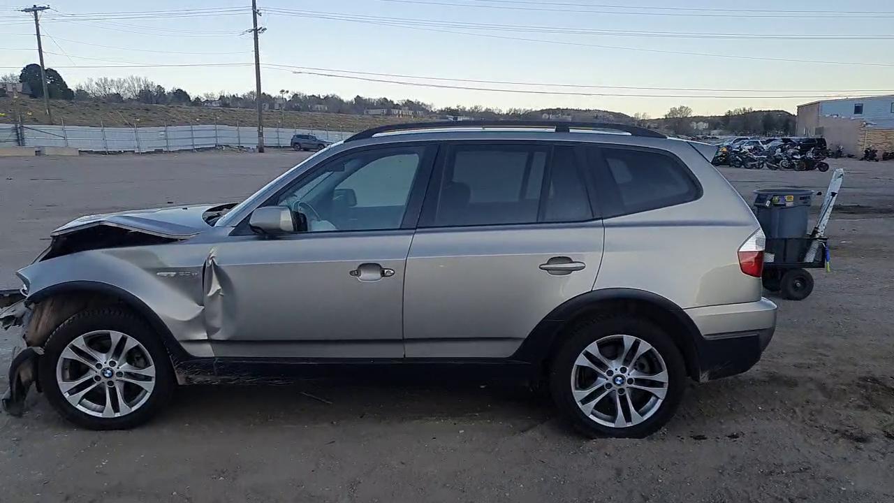 Фото: WBXPC93437WE78497