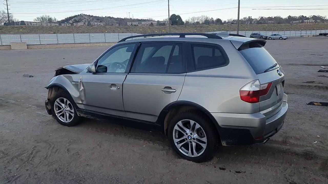 Фото: WBXPC93437WE78497