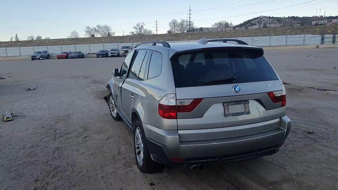 Фото: WBXPC93437WE78497