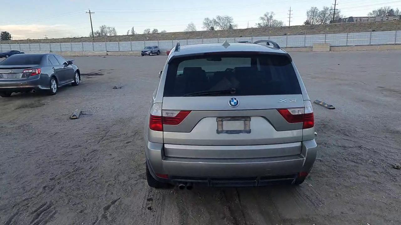 Фото: WBXPC93437WE78497