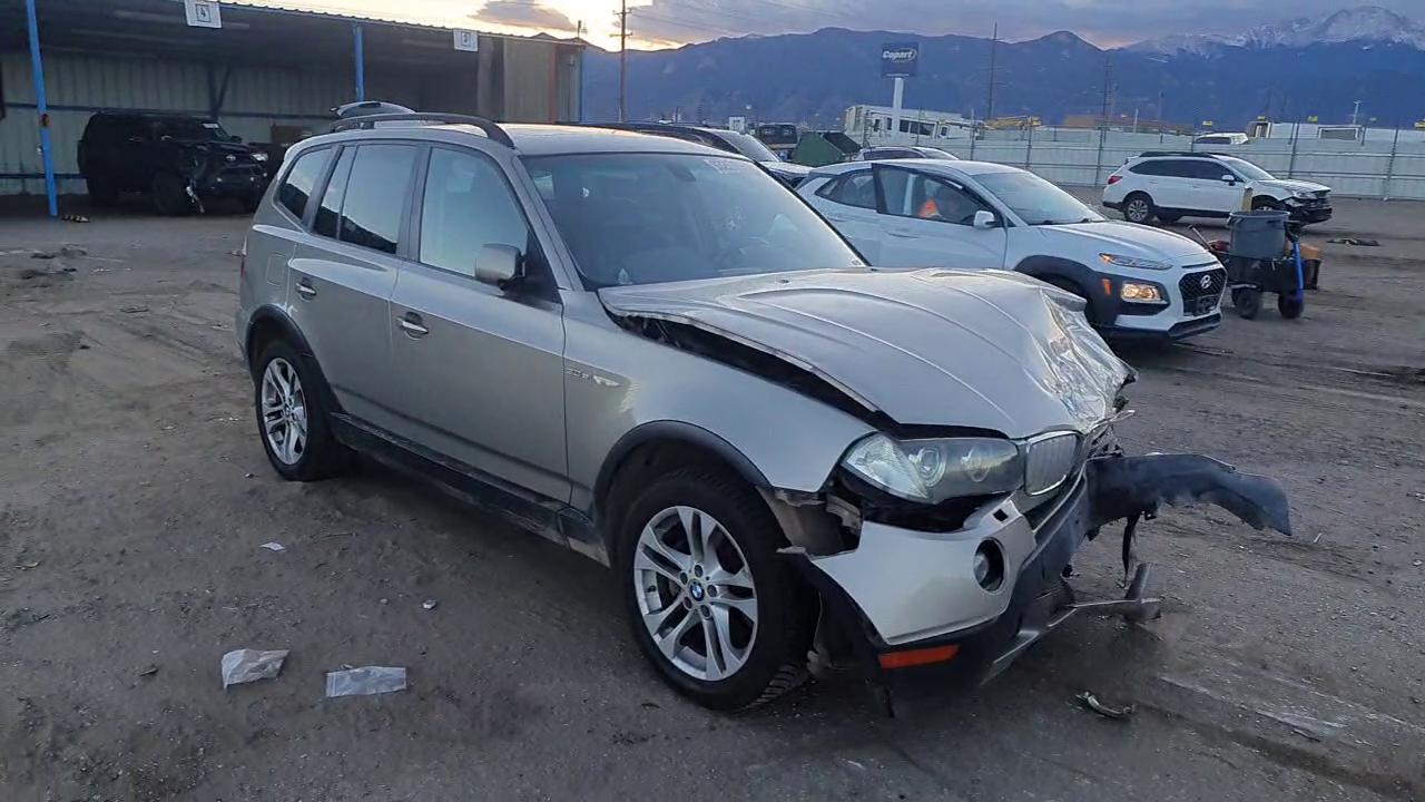 Фото: WBXPC93437WE78497