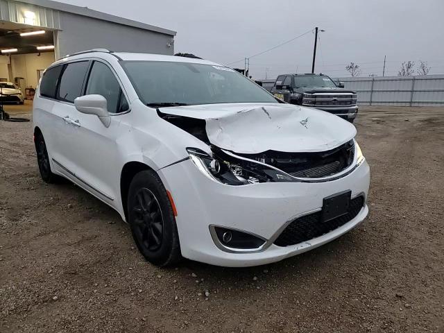 2020 Chrysler Pacifica Touring L VIN: 2C4RC1BGXLR182928 Lot: 93425845
