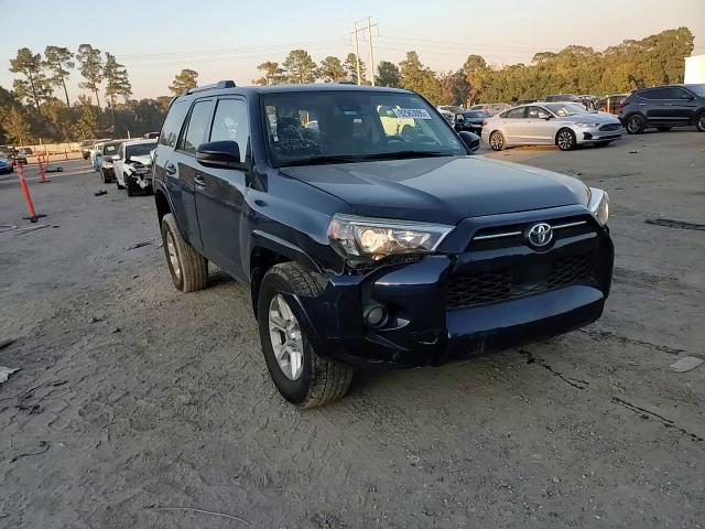 2020 Toyota 4Runner Sr5/Sr5 Premium VIN: JTEBU5JR6L5807309 Lot: 92563095