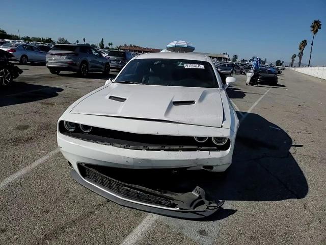 2019 Dodge Challenger Sxt VIN: 2C3CDZAG4KH557904 Lot: 91710975