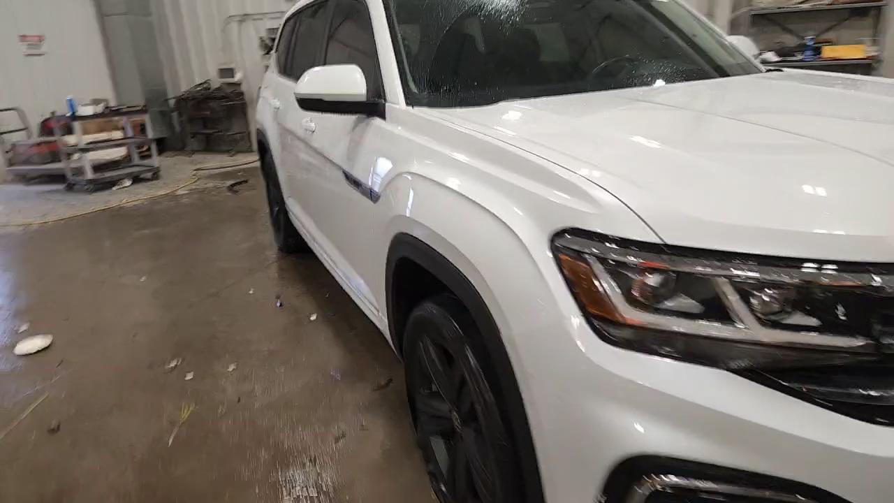 Фото: 1V2AR2CA8NC524494