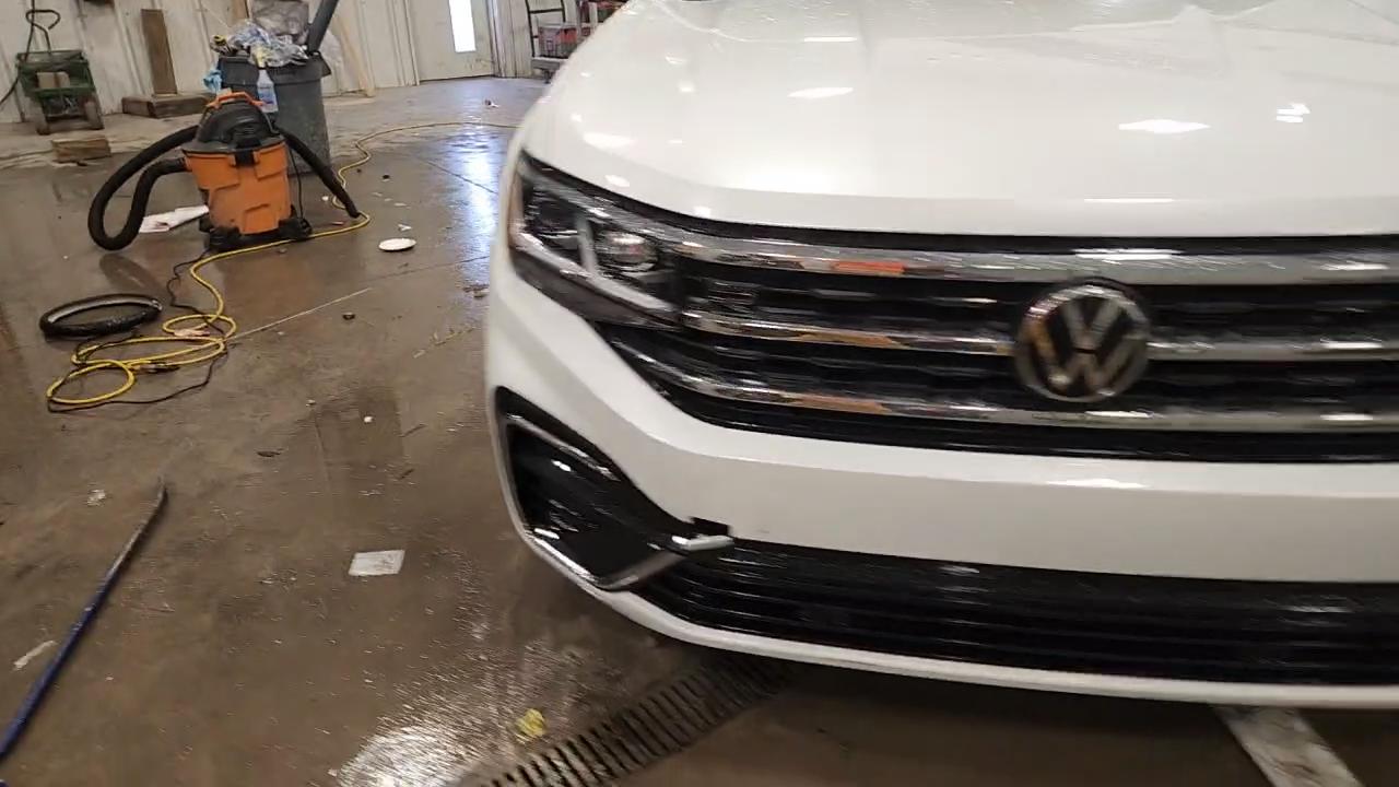 Фото: 1V2AR2CA8NC524494