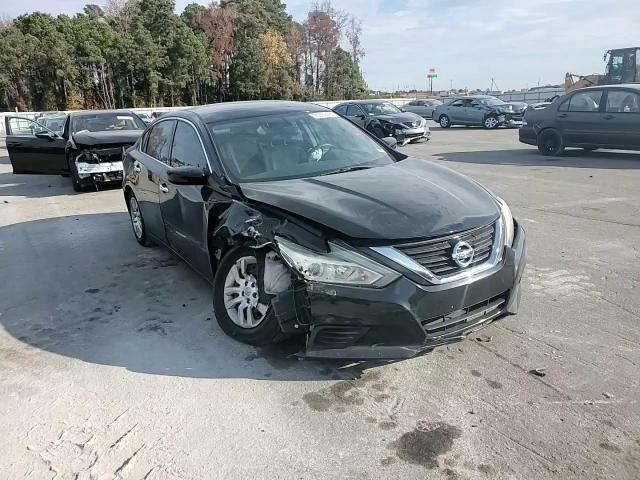 2017 Nissan Altima 2.5 VIN: 1N4AL3AP2HC472371 Lot: 93509485