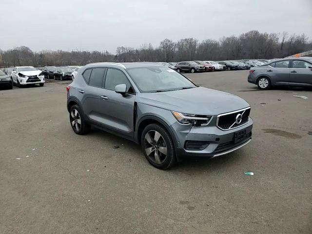 2019 Volvo Xc40 T5 Momentum VIN: YV4162UK1K2139908 Lot: 93519795
