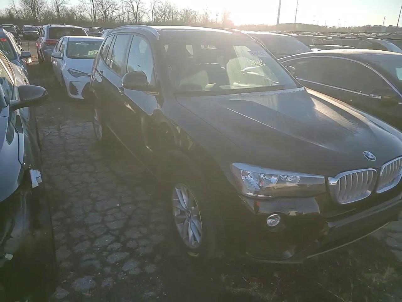 Фото: 5UXWX9C58G0D70478