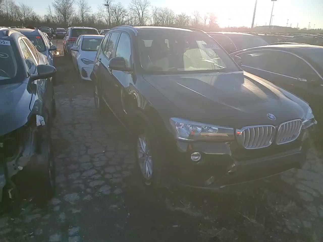 Фото: 5UXWX9C58G0D70478