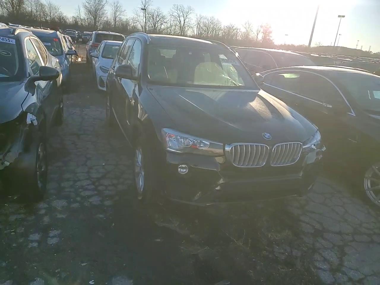 Фото: 5UXWX9C58G0D70478