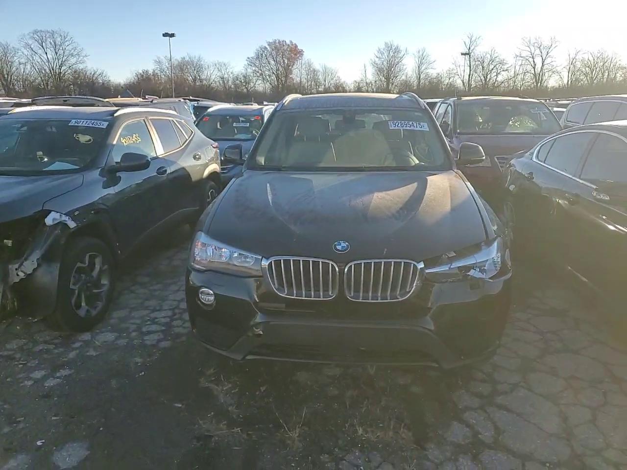 Фото: 5UXWX9C58G0D70478