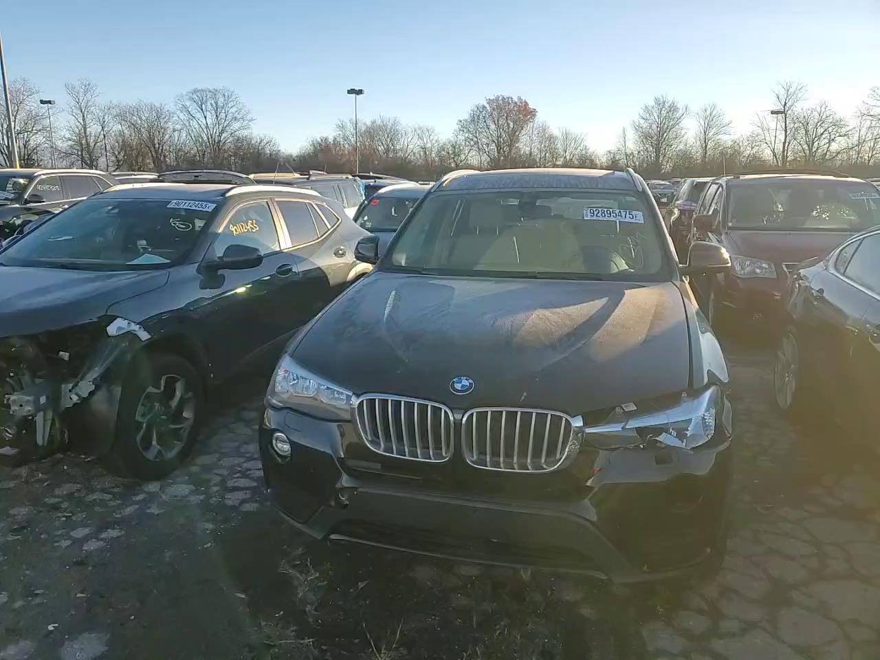 Фото: 5UXWX9C58G0D70478