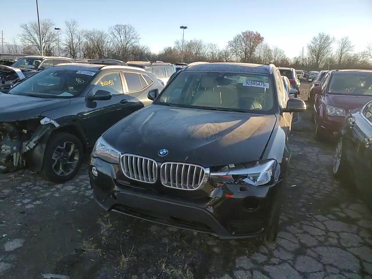 Фото: 5UXWX9C58G0D70478