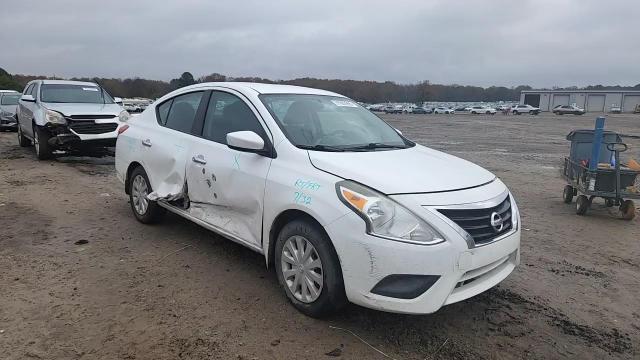 2015 Nissan Versa S VIN: 3N1CN7AP0FL897404 Lot: 91902955