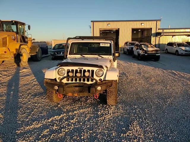2016 Jeep Wrangler Unlimited Sahara VIN: 1C4BJWEG9GL174558 Lot: 94109735