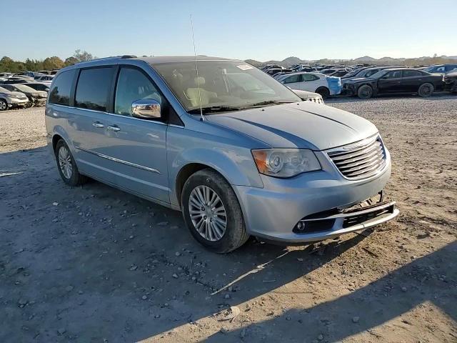 2013 Chrysler Town & Country Limited VIN: 2C4RC1GG4DR616139 Lot: 91230335