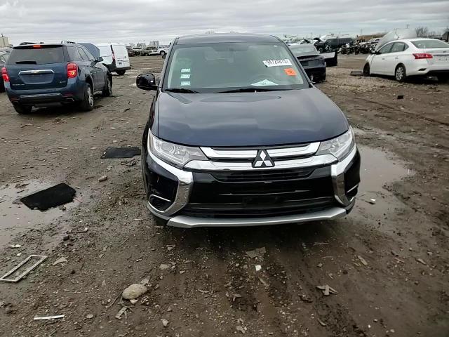 2018 Mitsubishi Outlander Se VIN: JA4AZ3A32JZ058025 Lot: 94724875