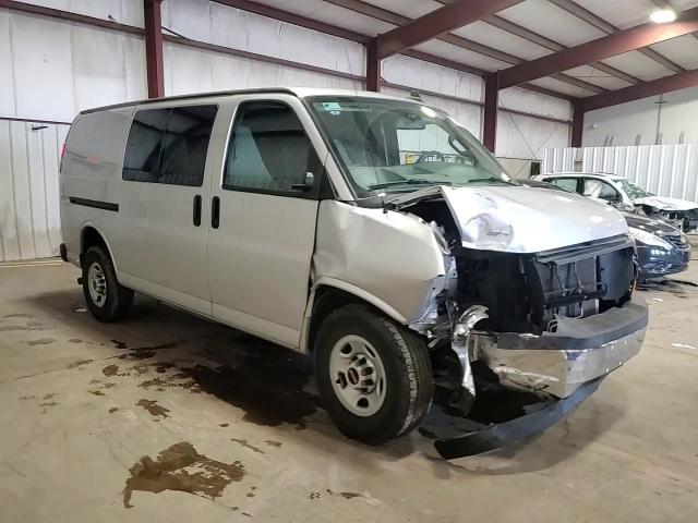 2017 GMC Savana G2500 VIN: 1GTW7AFG4H1102729 Lot: 93951555