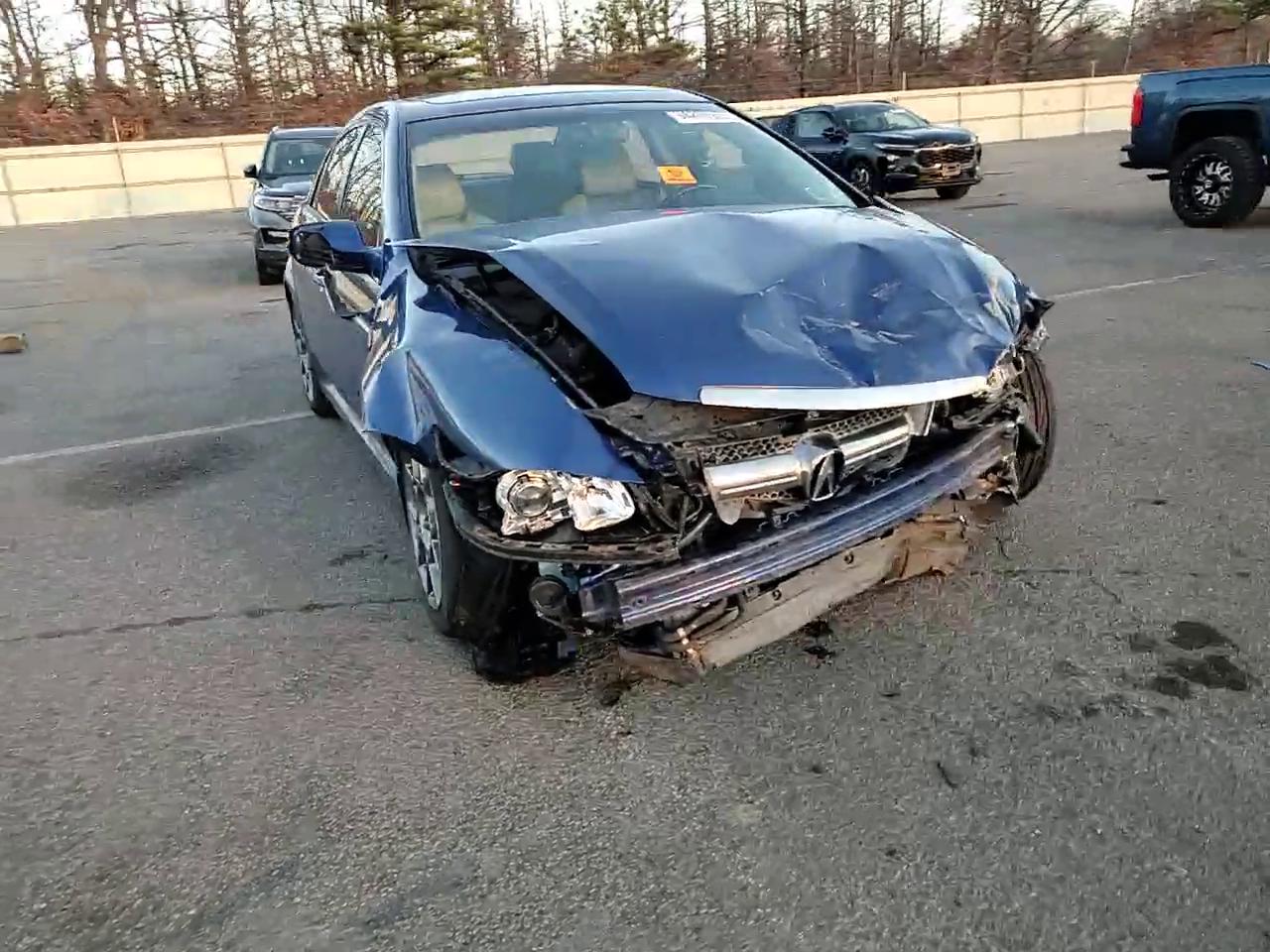 Фото: 19UUA76538A042535