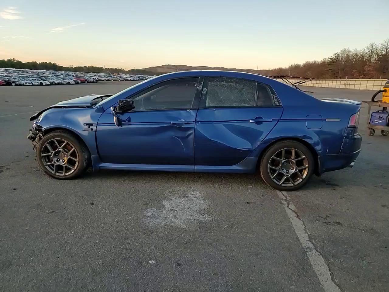 Фото: 19UUA76538A042535