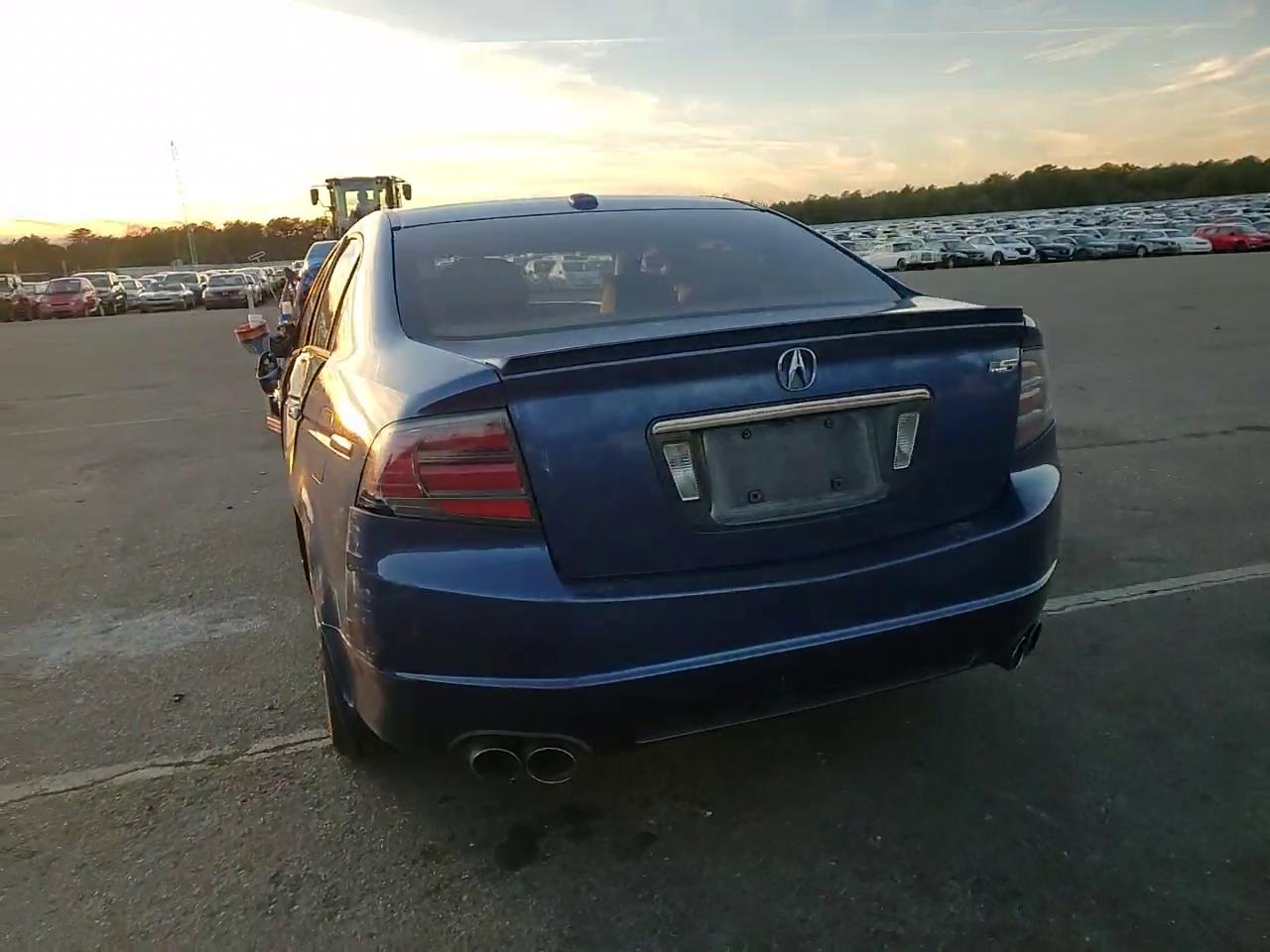 Фото: 19UUA76538A042535