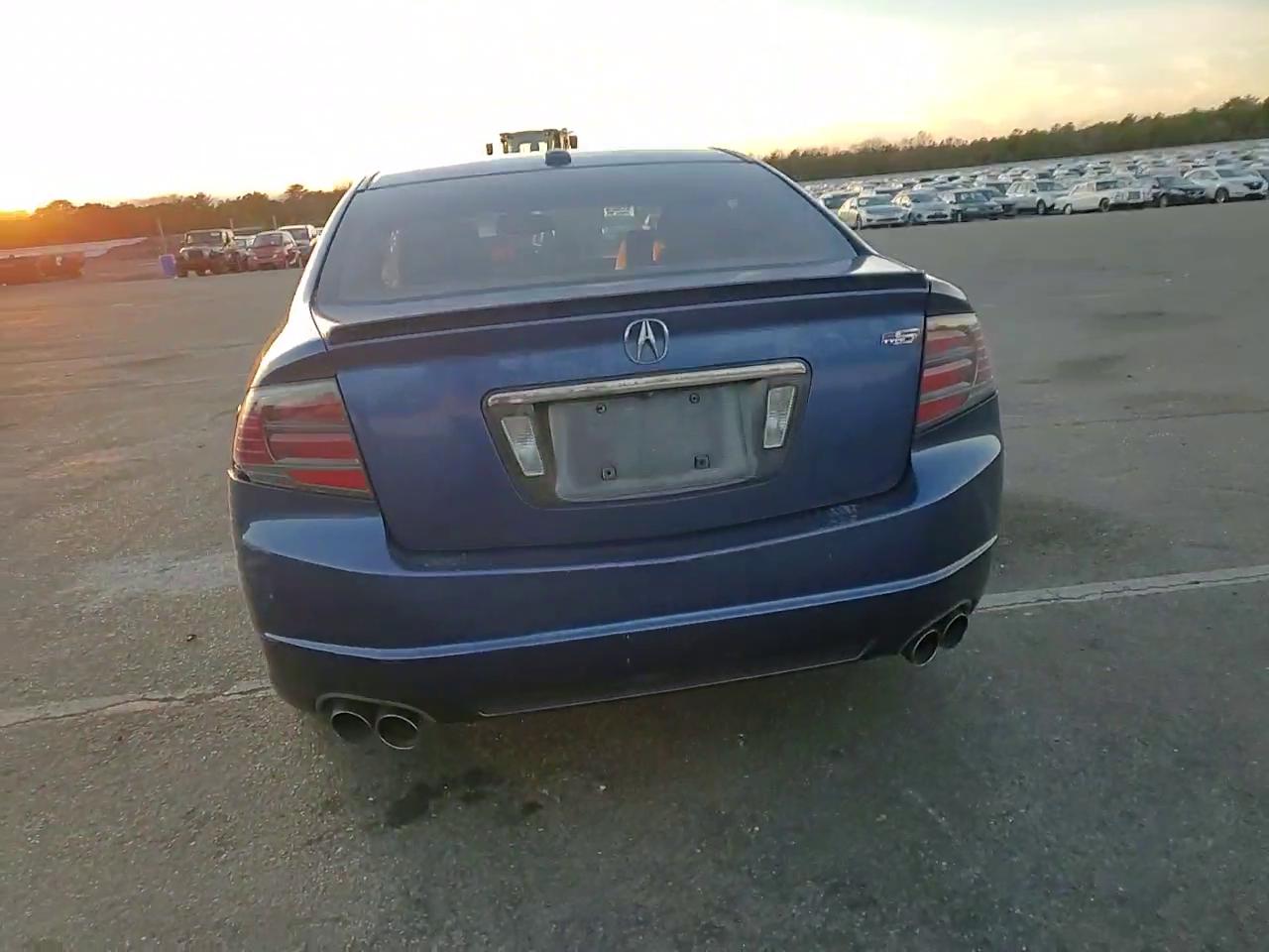 Фото: 19UUA76538A042535