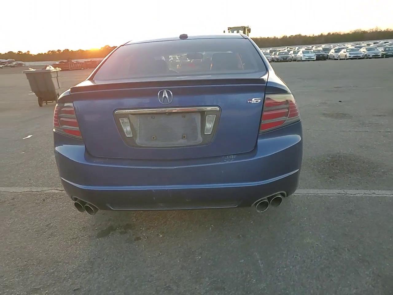 Фото: 19UUA76538A042535