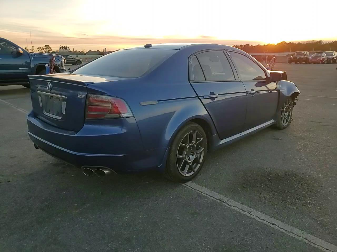 Фото: 19UUA76538A042535