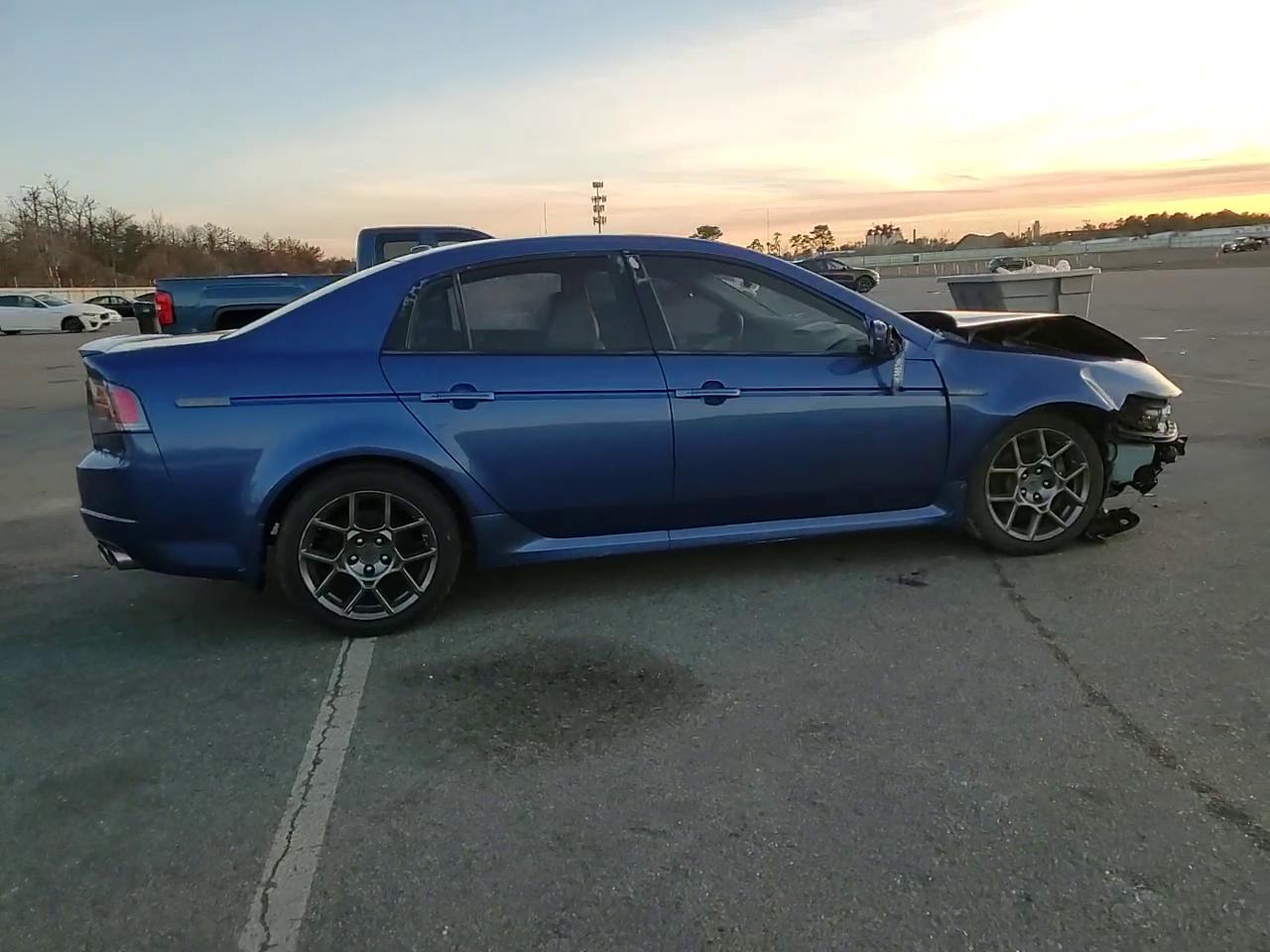 Фото: 19UUA76538A042535