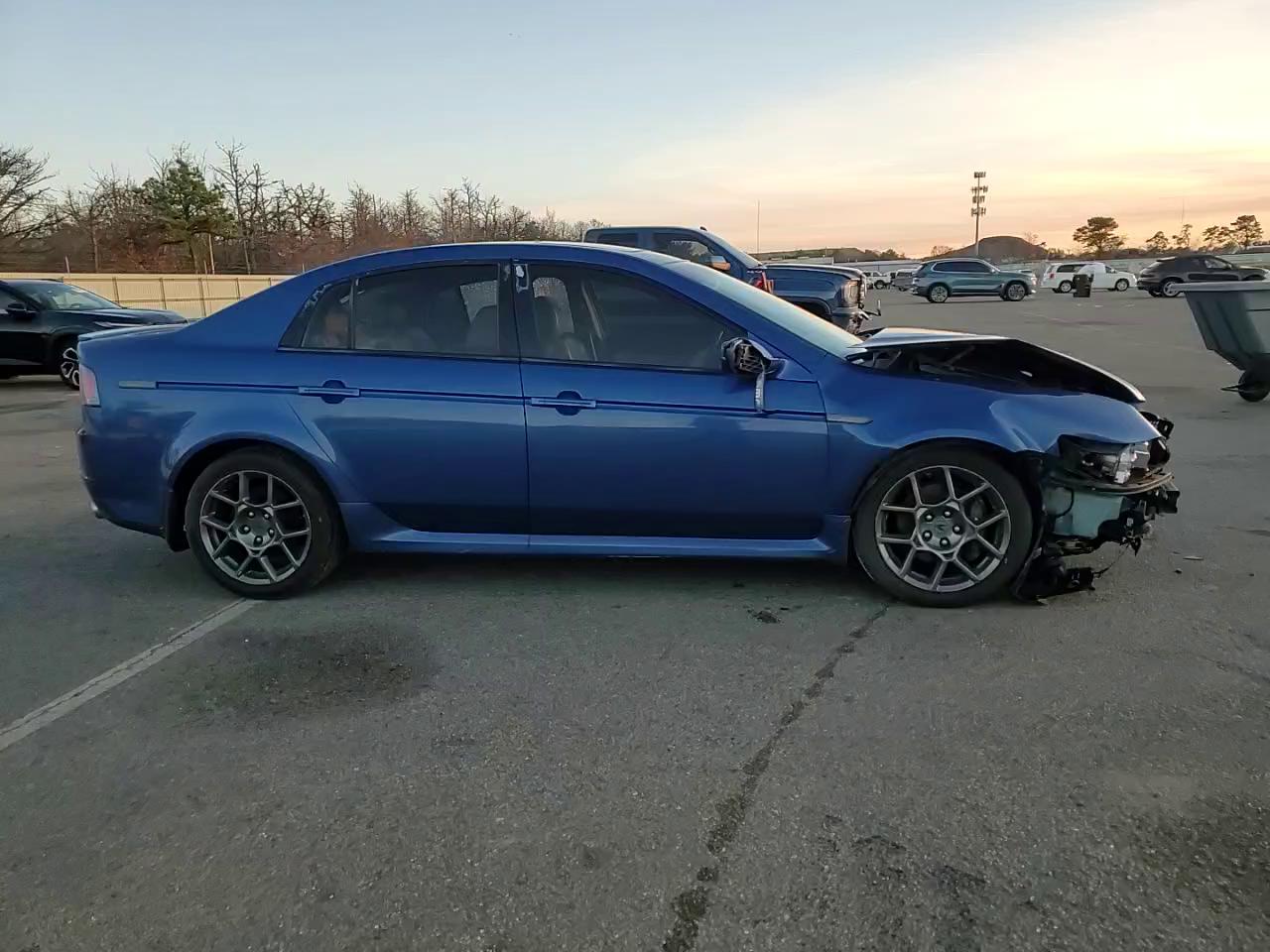 Фото: 19UUA76538A042535