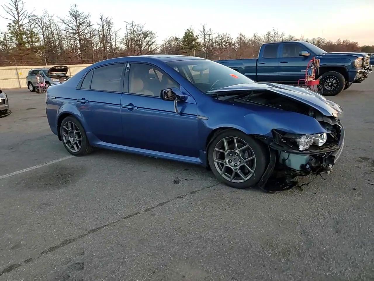 Фото: 19UUA76538A042535