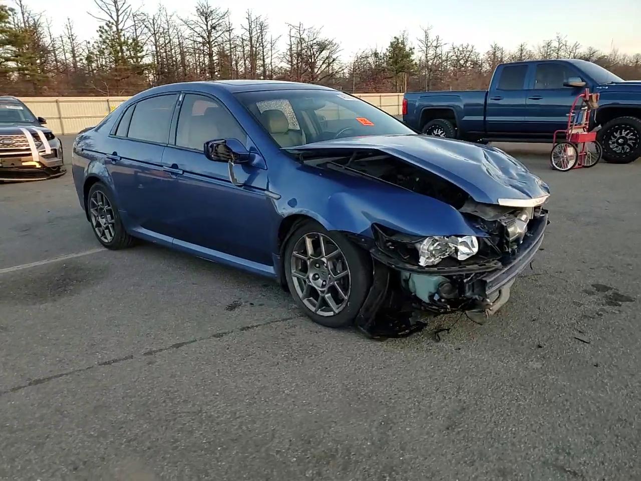 Фото: 19UUA76538A042535