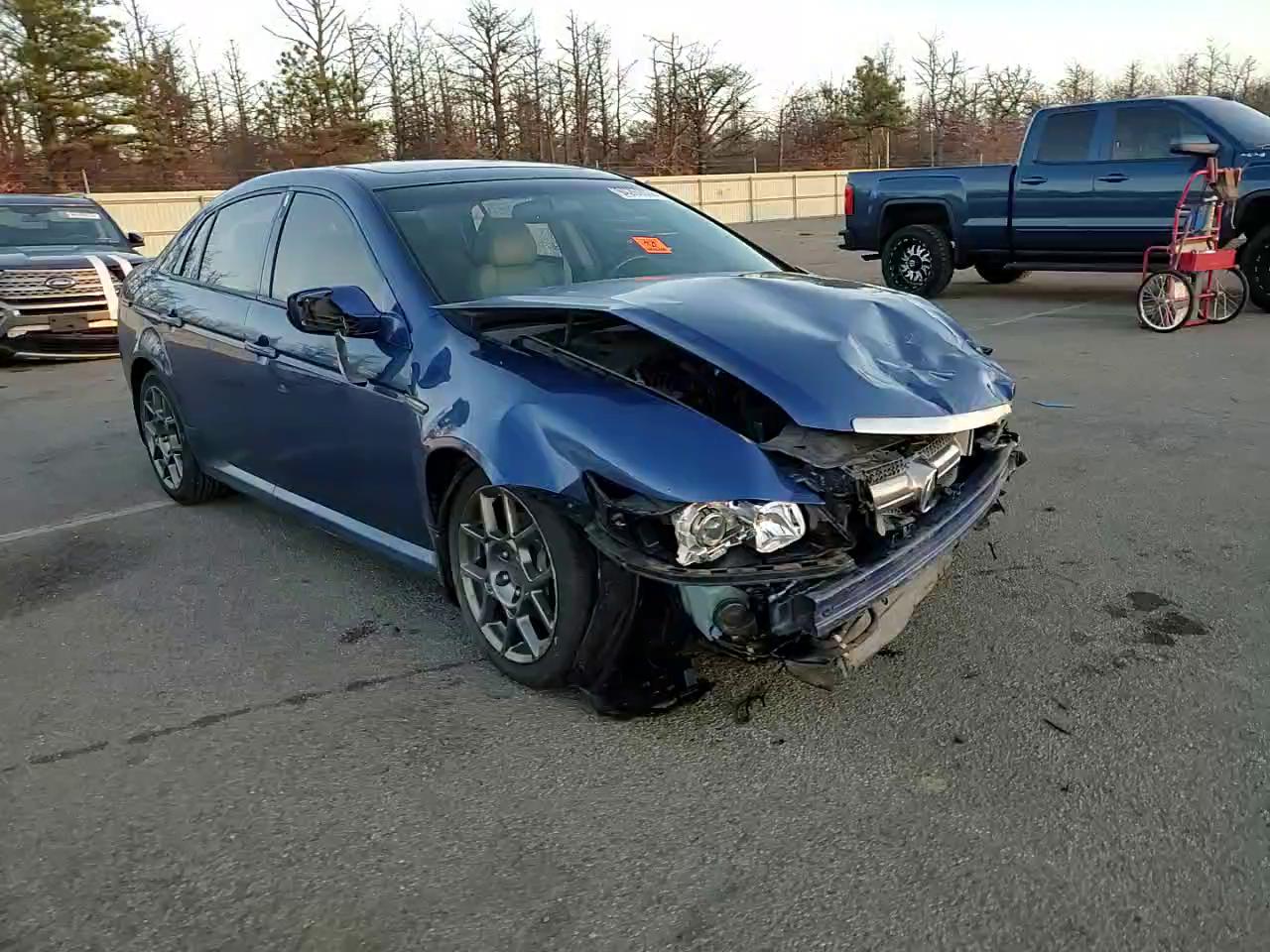 Фото: 19UUA76538A042535