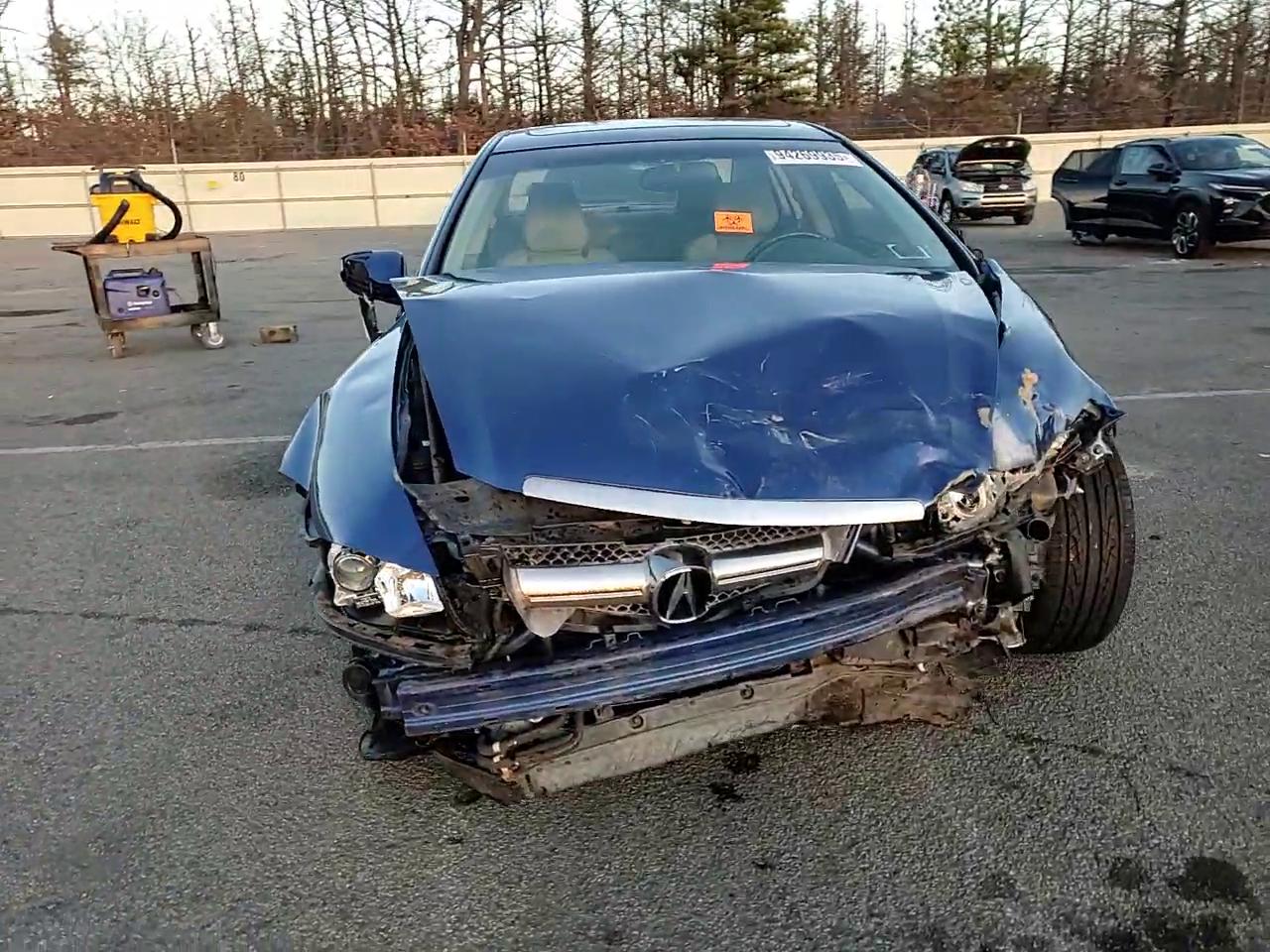 Фото: 19UUA76538A042535